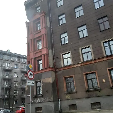 Eksporta 10, Lux * Riga